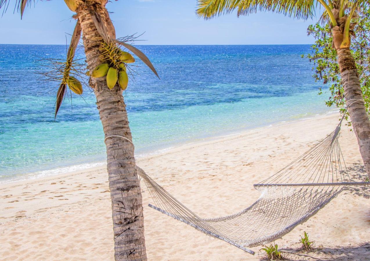 Barefoot Kuata Island Resort Εξωτερικό φωτογραφία