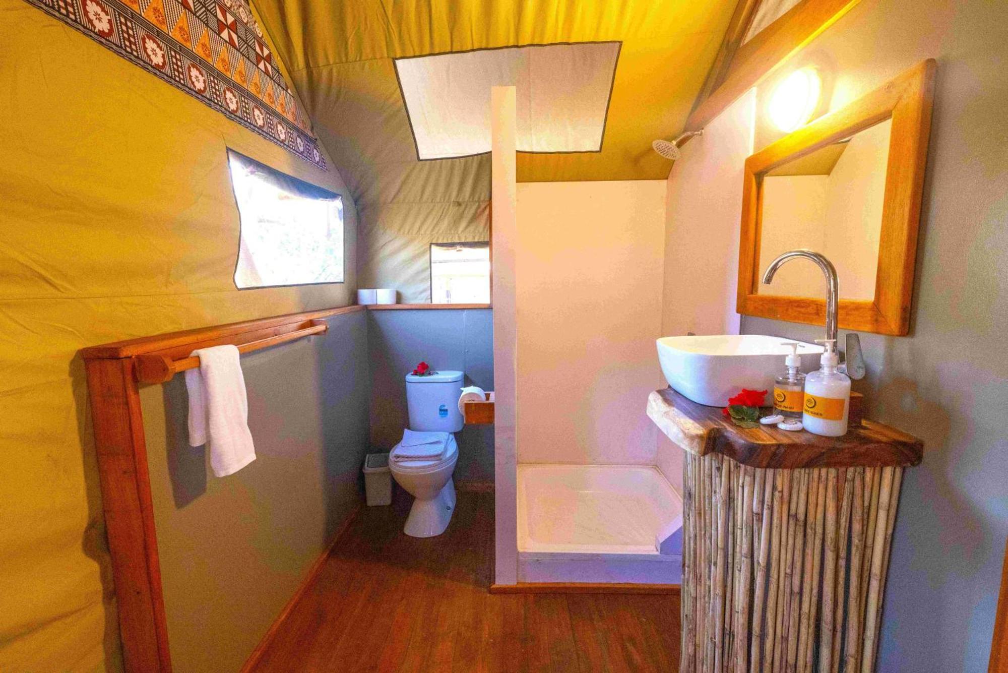 Barefoot Kuata Island Resort Εξωτερικό φωτογραφία